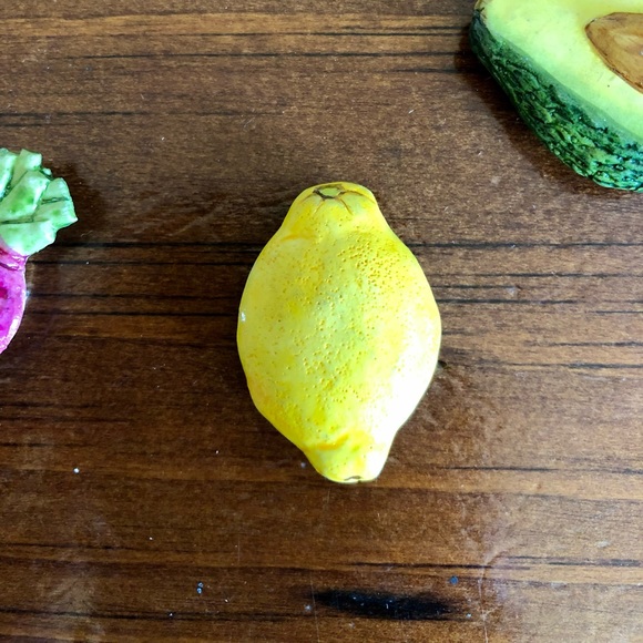 Vintage Fruit & Veggie Button Covers. - Picture 3 of 8